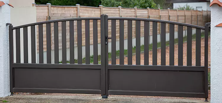 Advanced Gate Solutions in Des Moines, WA