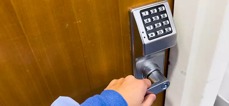 Why Choose Us for Your Keypad Lock Needs in Des Moines, WA?